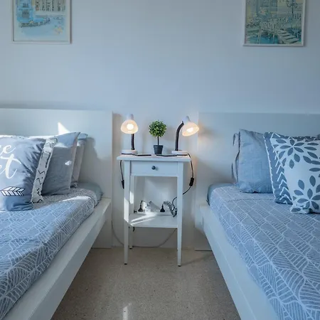 De Bono - Ursula By Eldi *