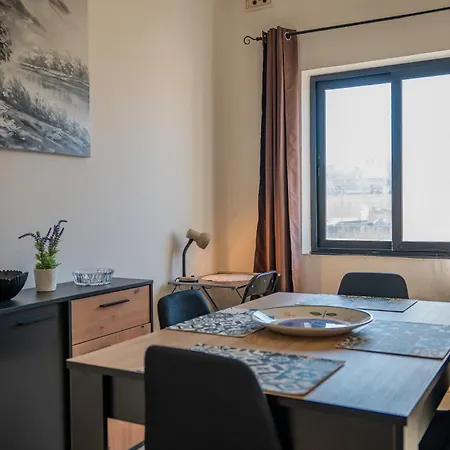 De Bono - Ursula By Eldi La Valletta