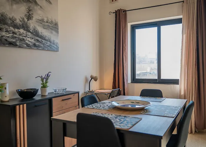 De Bono - Ursula By Eldi La Valletta